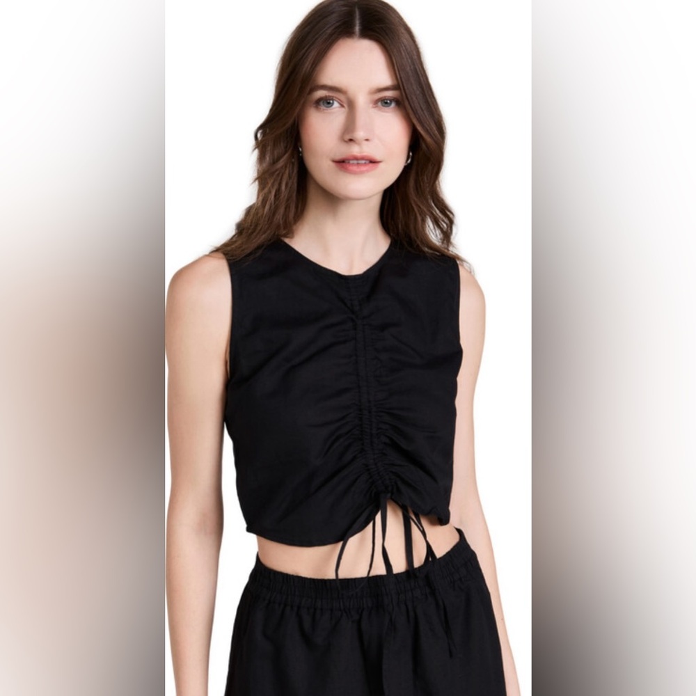 SOMETHING NAVY Black Cinched Crop Top